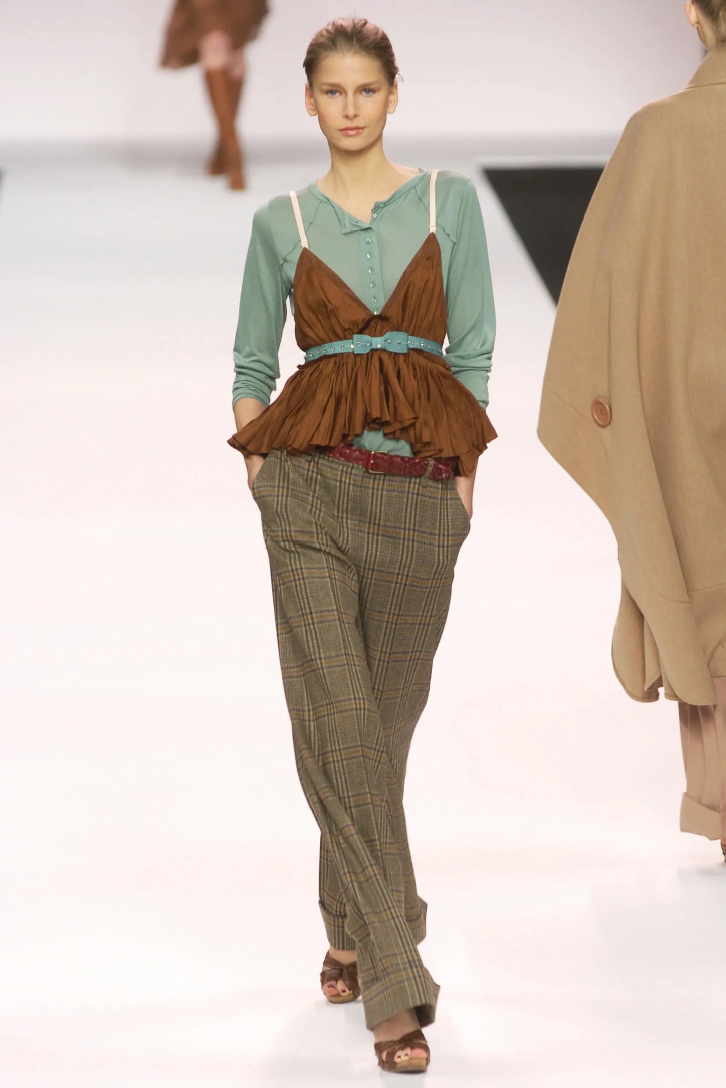 Chloé Fall 2004 Runway Blue Rhinestone Bow Ribbon Belt