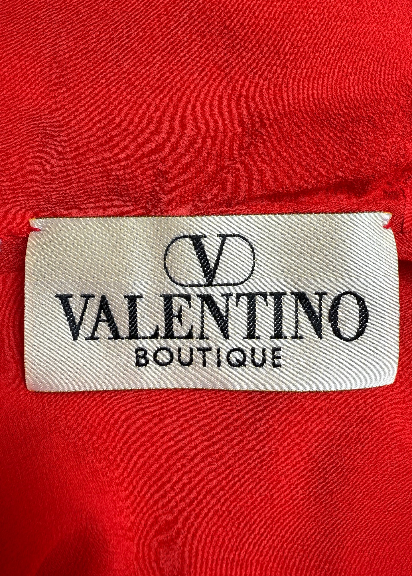 Valentino Spring 1998 Runway Red Silk Chiffon Tiered Gown