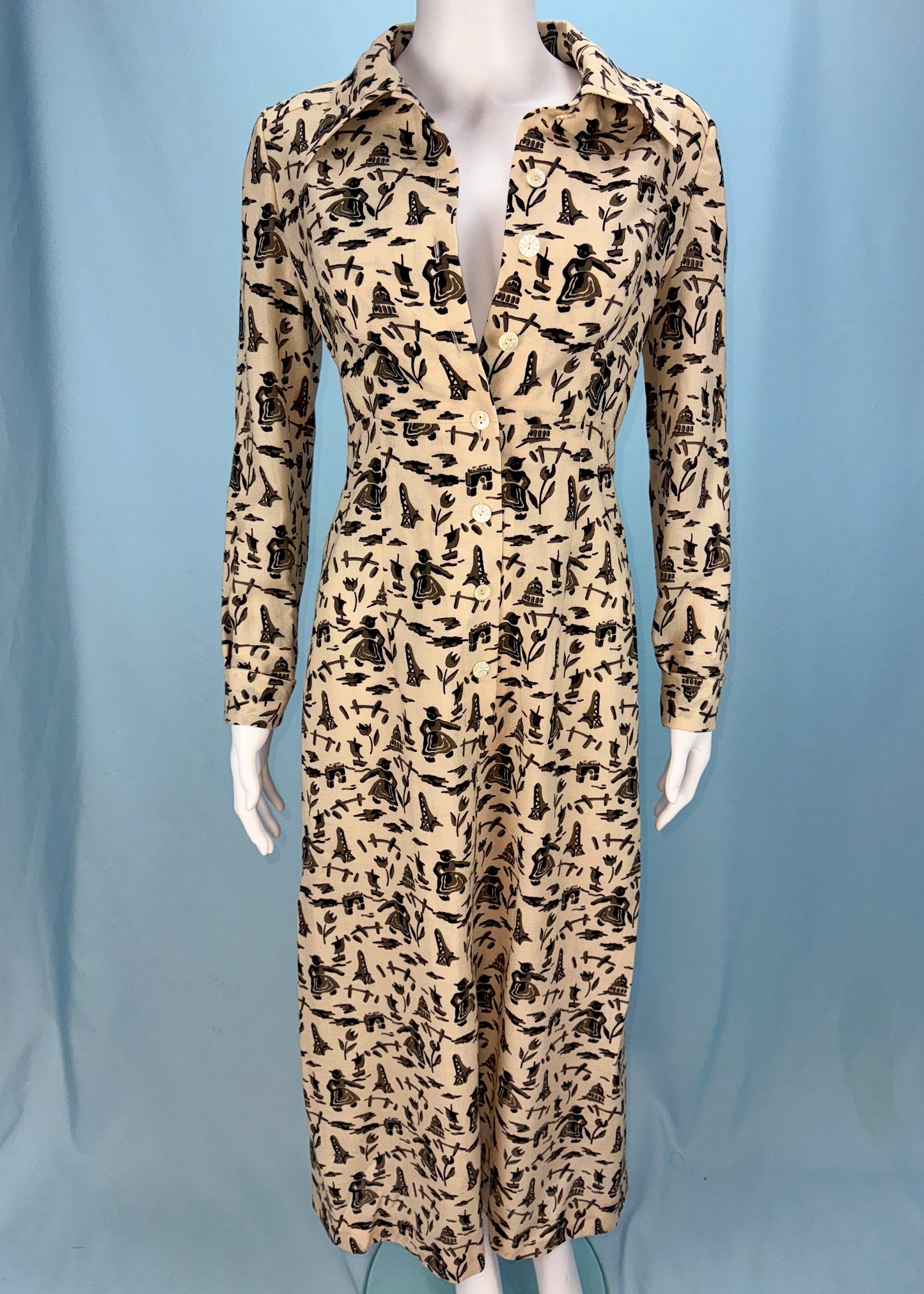 Chloé Fall 1996 Runway Paris Print Button Down Dress