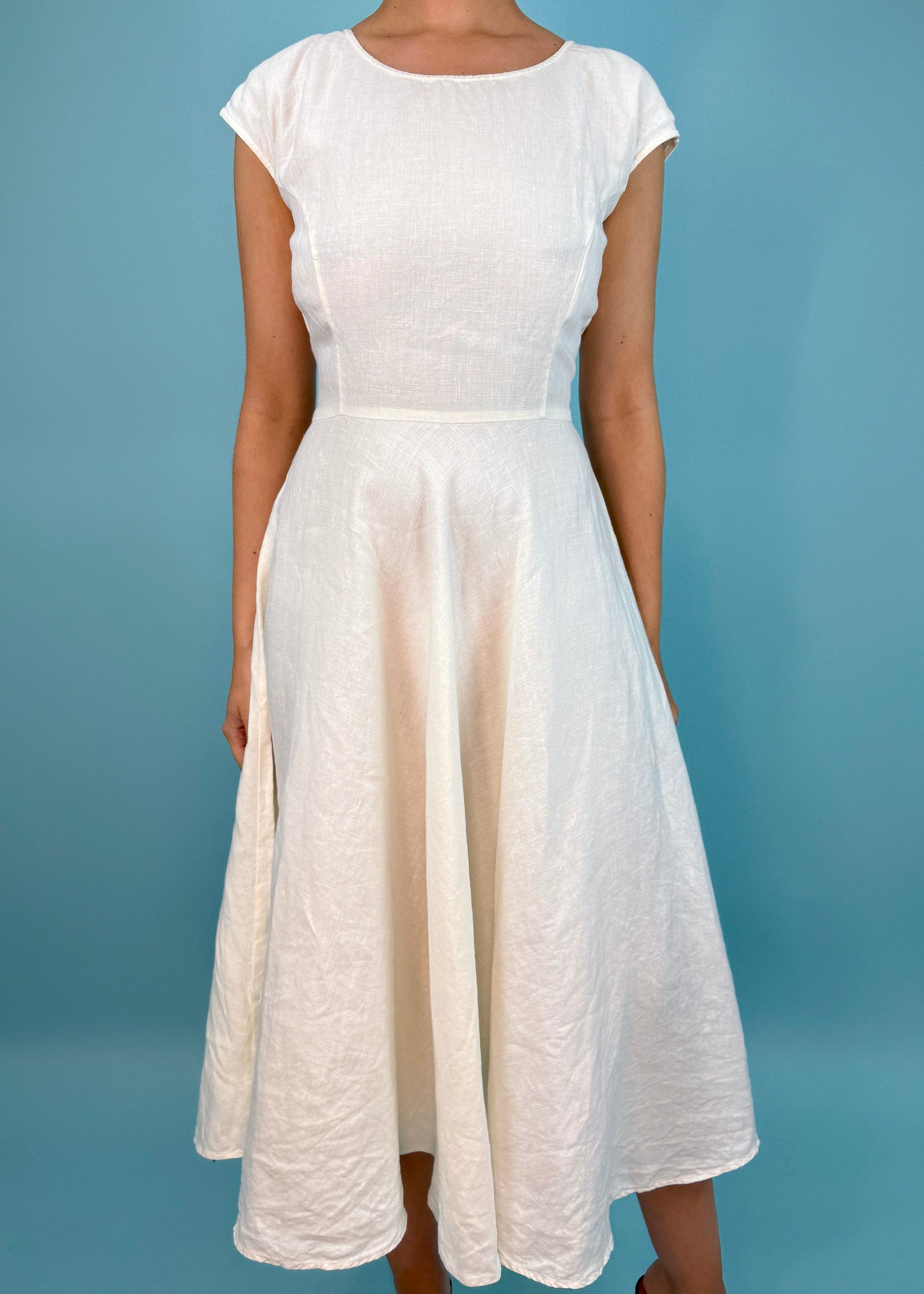 Gucci Spring 1995 Runway White Linen A-Line Dress