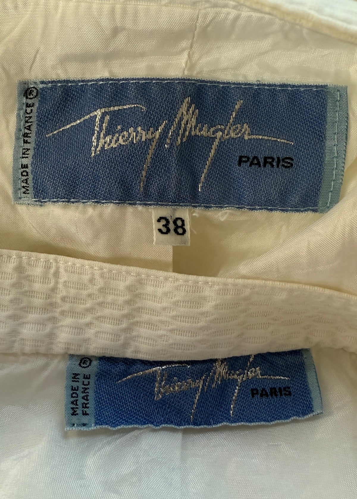 Thierry Mugler c.1995 White Bow Detail Contoured Jacket & Skirt Suit