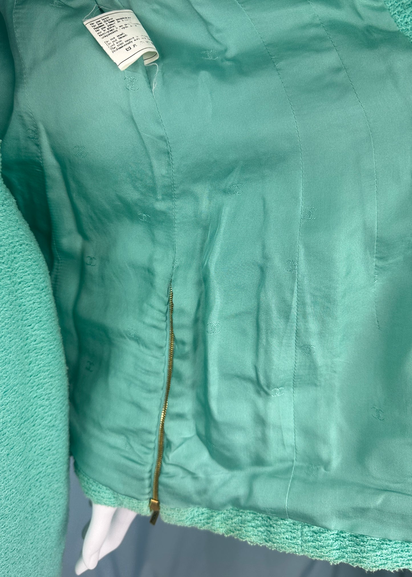 Chanel Spring 1995 Runway Blue Boucle Zip Jacket & Skirt Suit Set