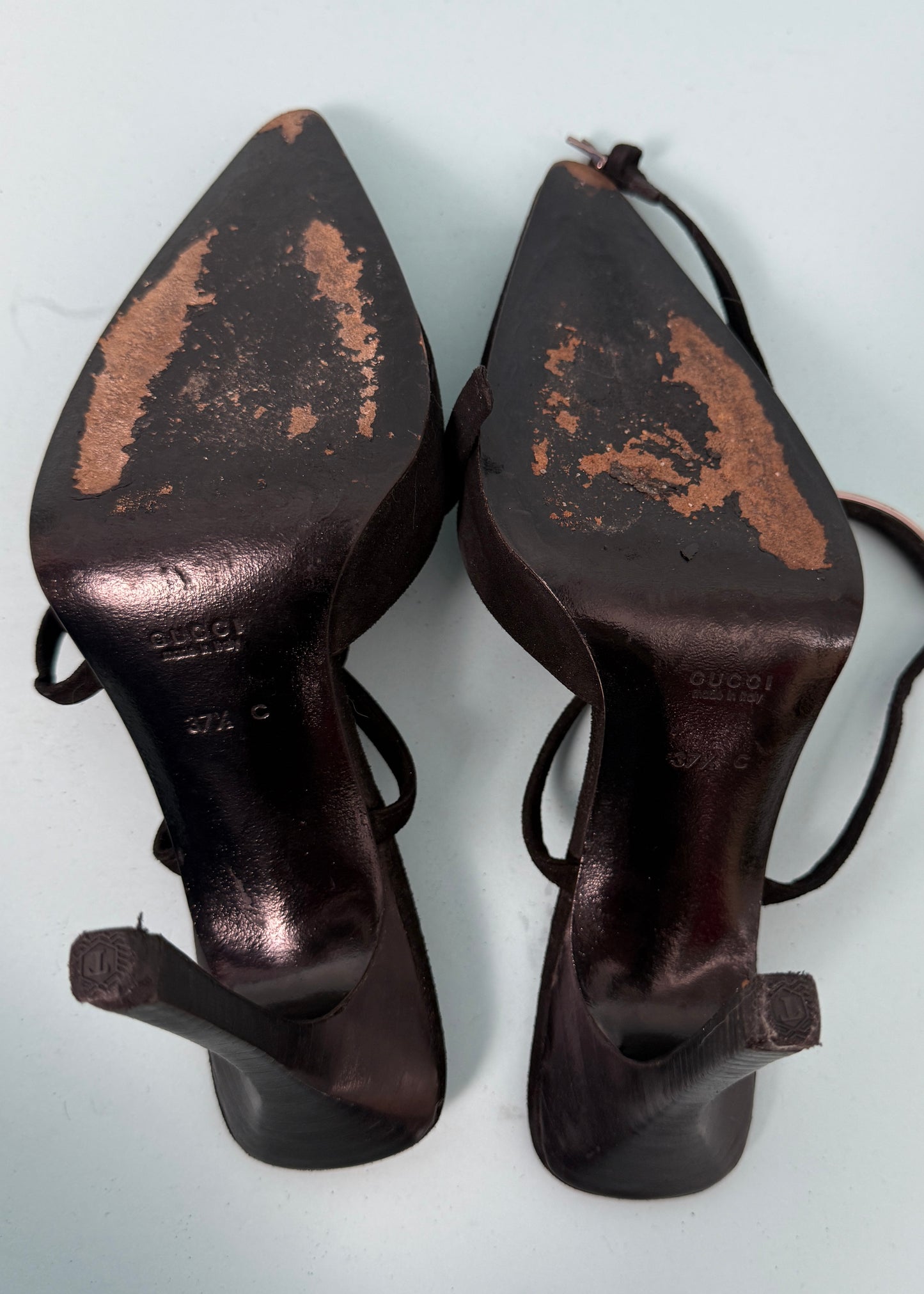 Gucci Fall 1997 Metal Plaque Black Pointed Heels