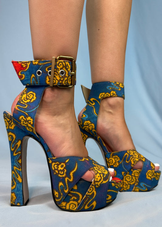 Vivienne Westwood Spring 2013 Runway ‘Tea Garden’ Platform Heels