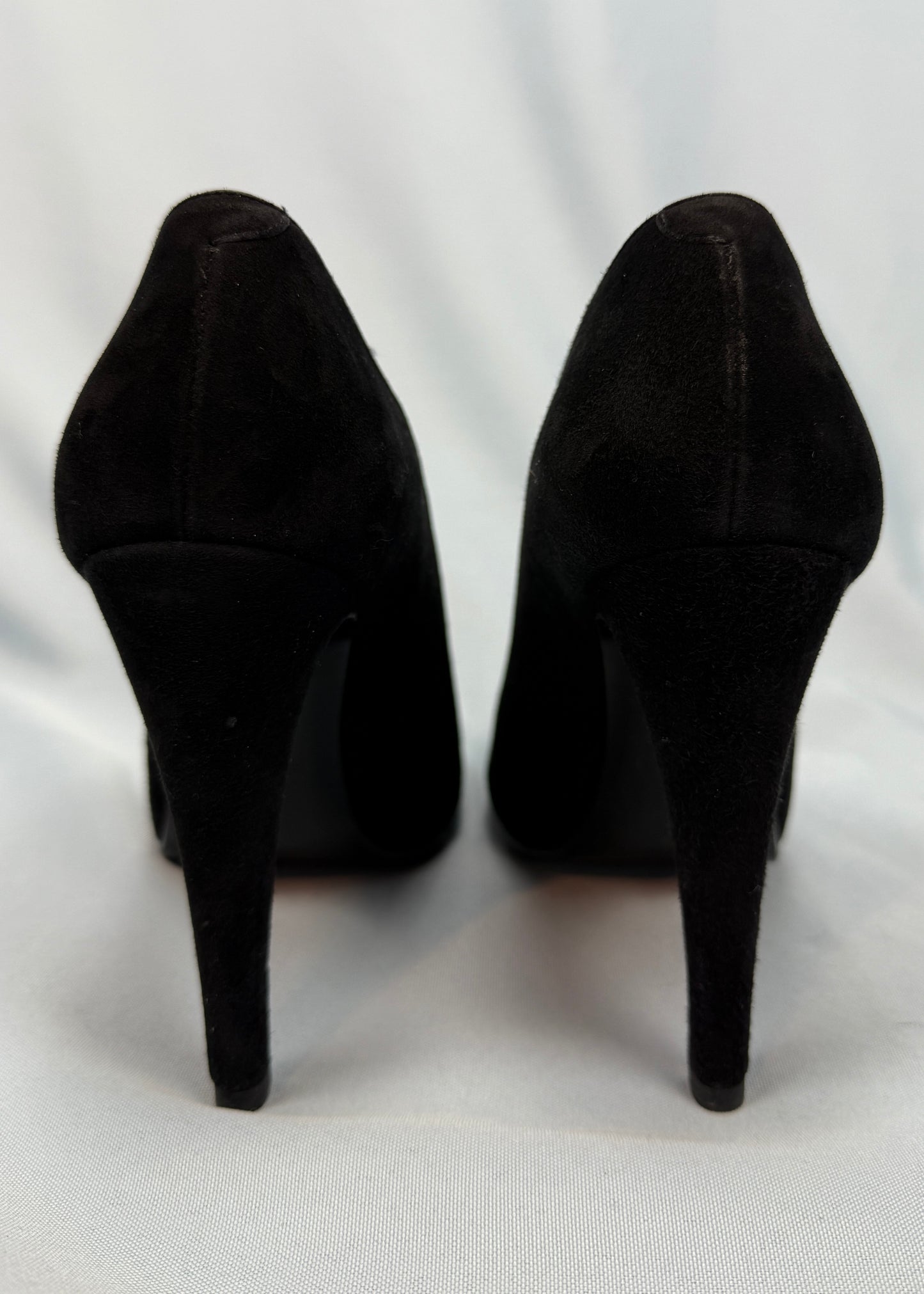 Hermès Black Suede Leather V Cut Heels