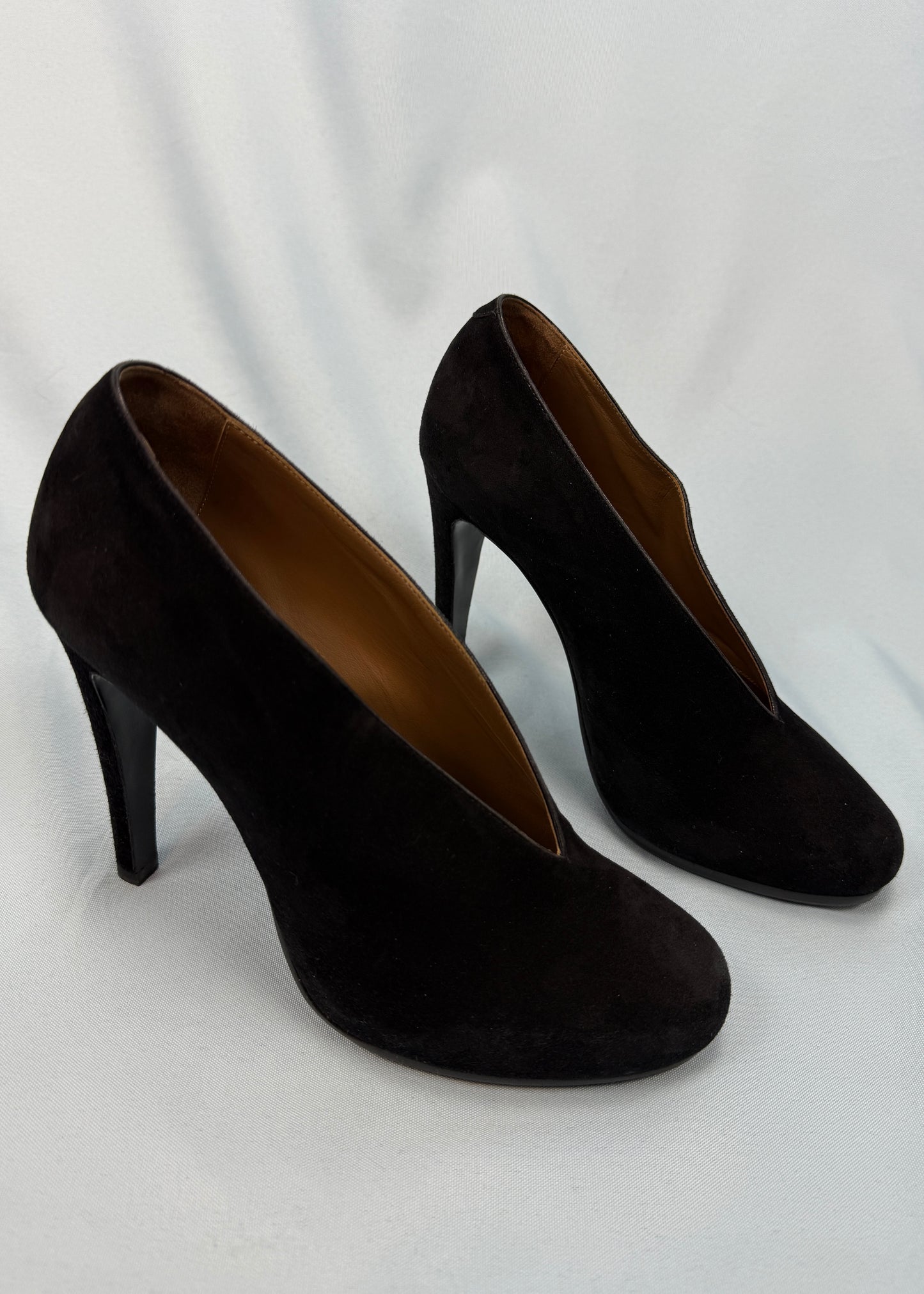 Hermès Black Suede Leather V Cut Heels