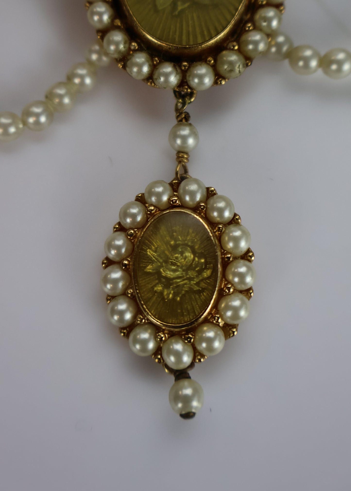 Dior 1998 Pearl & Rose Cameo Draped Necklace