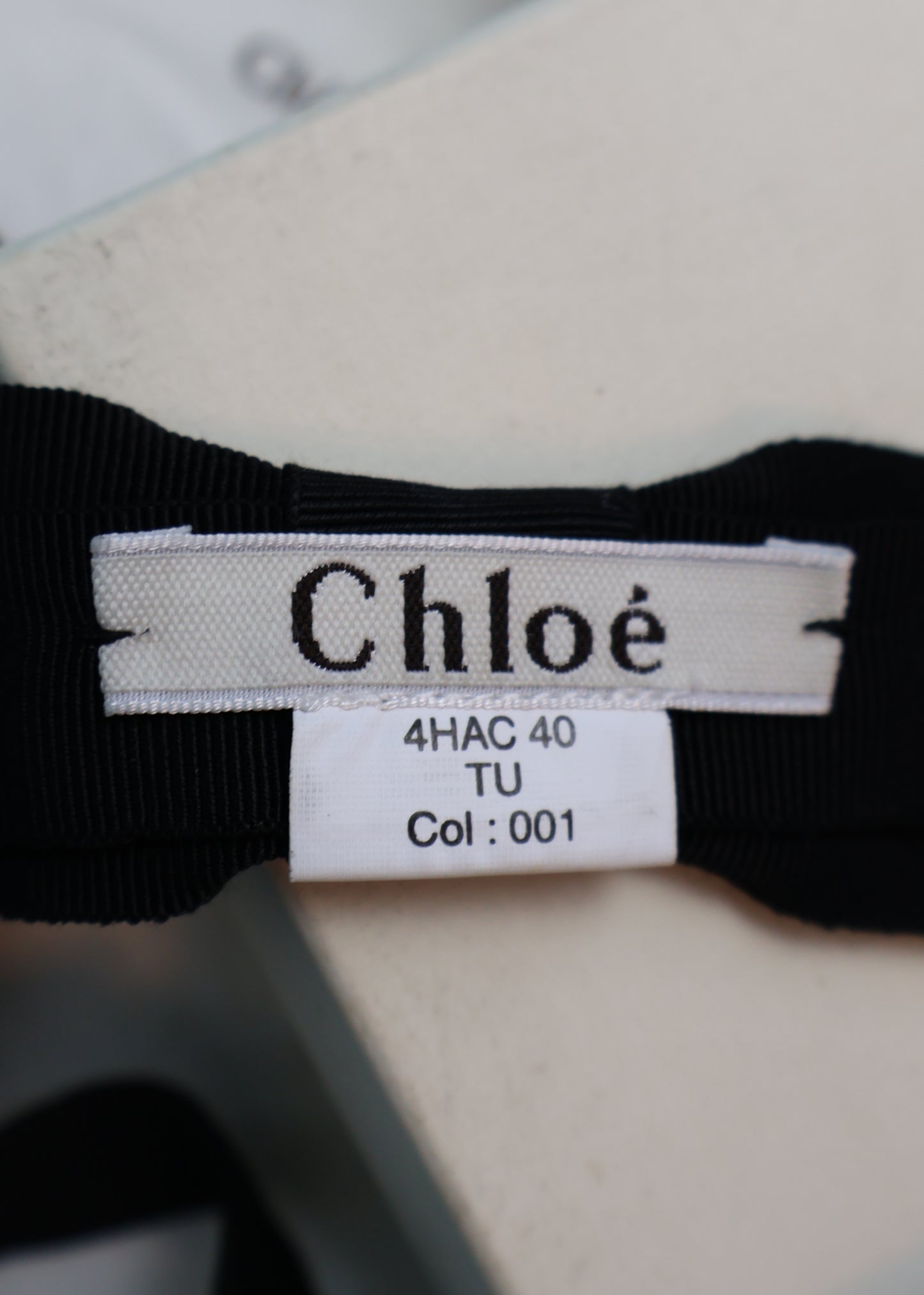 Chloé Fall 2004 Runway Black Rhinestone Bow Ribbon Belt