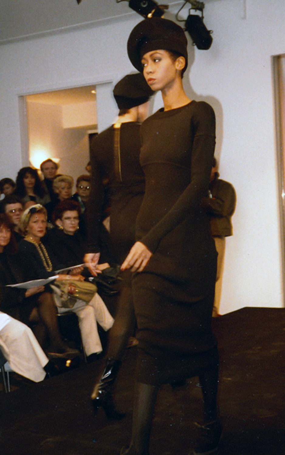 Azzedine Alaïa Fall 1986 Grey Long Sleeve Bodysuit