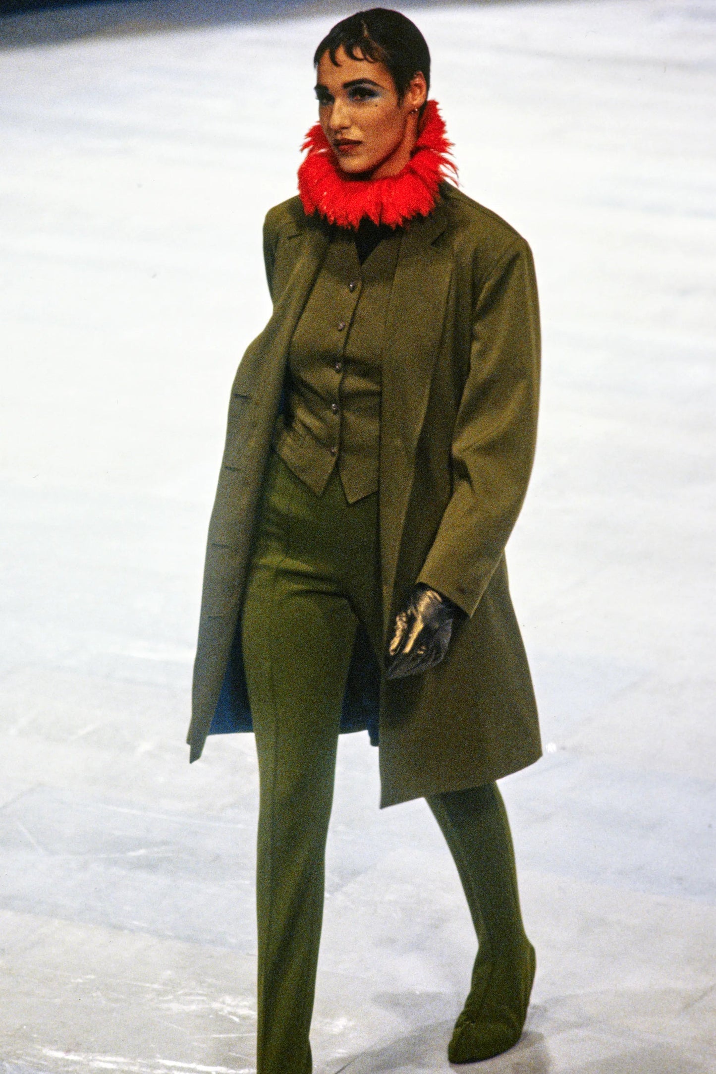 Jean Paul Gaultier Fall 1991 Runway Red Feather Collar Black Knitted Top