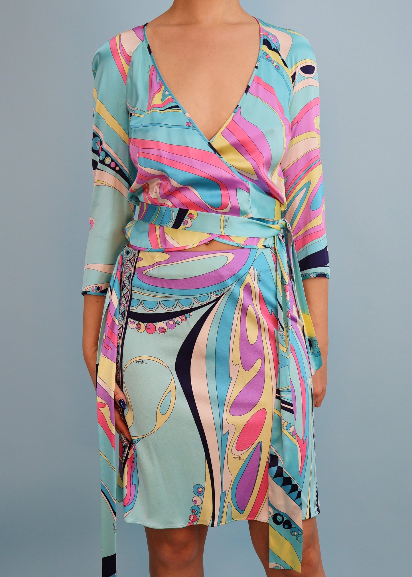 Emilio Pucci Spring 2007 Blue Pattern Silk Skirt & Wrap Top Two Piece Set