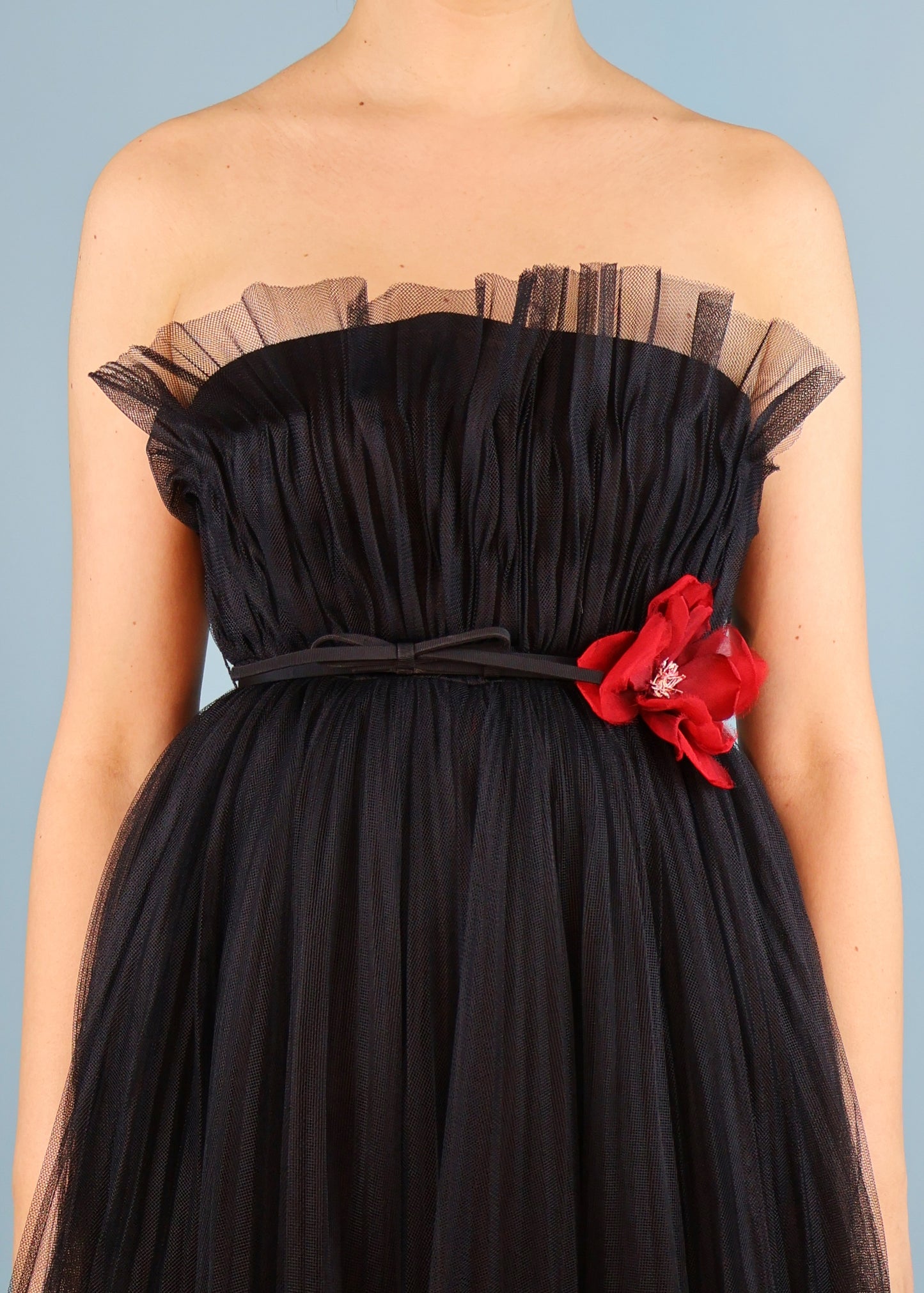 Dior Fall 2021 Runway Black Strapless Floral Belt Tulle Gown