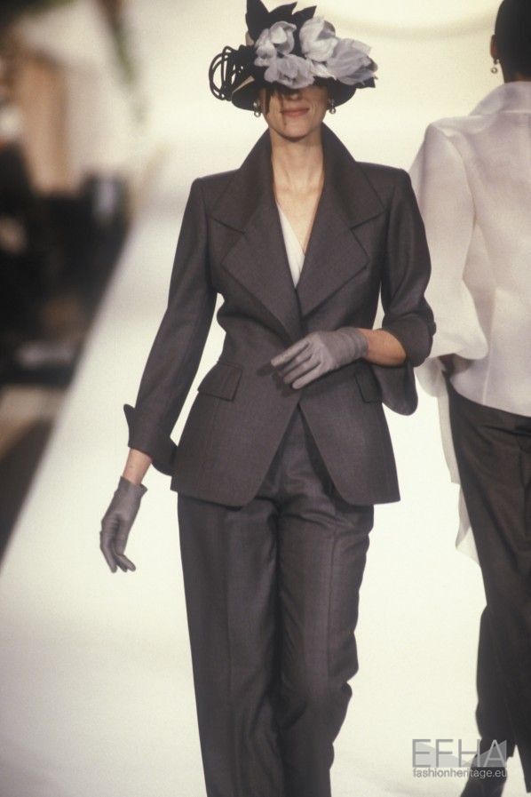 Dior Haute Couture Spring 1990 Runway Grey Jacket & Trousers Suit Set