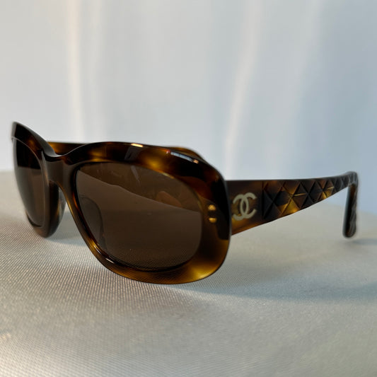 Chanel Tortoiseshell Quilted Arm Gold CC Sunglasses