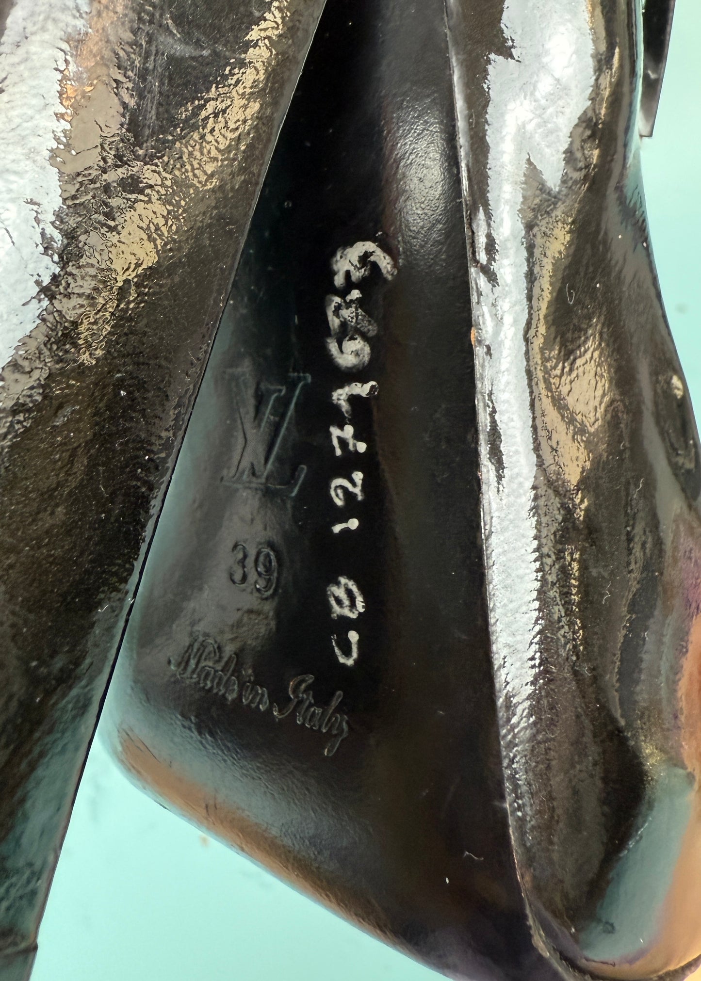 Louis Vuitton Fall 2011 Runway Black Leather "Fetish Pumps" Heels