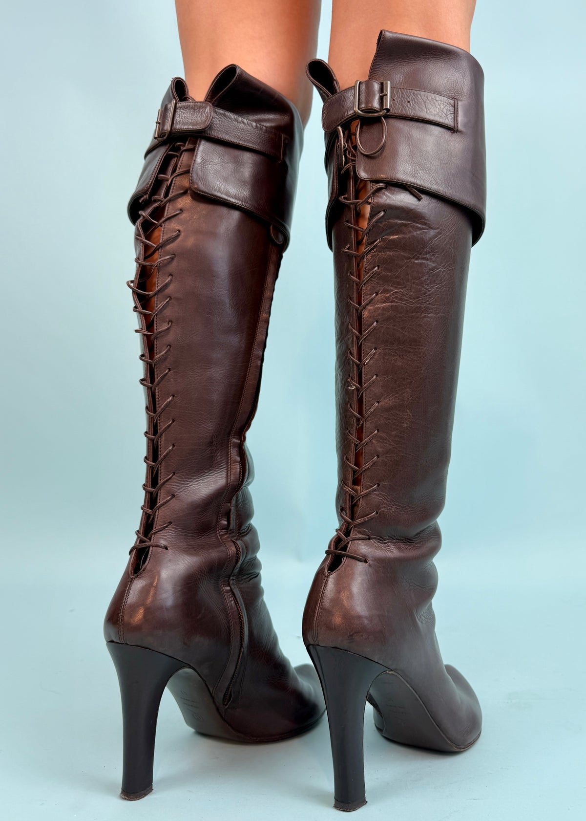 Alexander McQueen Fall 2002 Brown Leather Lace Up Fold Over Heeled Boots