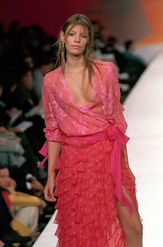 Emanuel Ungaro Spring 2000 Red & Pink Polkadot Silk Chiffon Wrap Dress