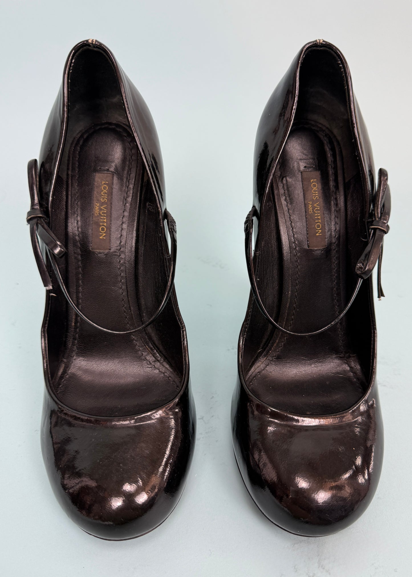 Louis Vuitton Fall 2011 Runway Black Leather "Fetish Pumps" Heels