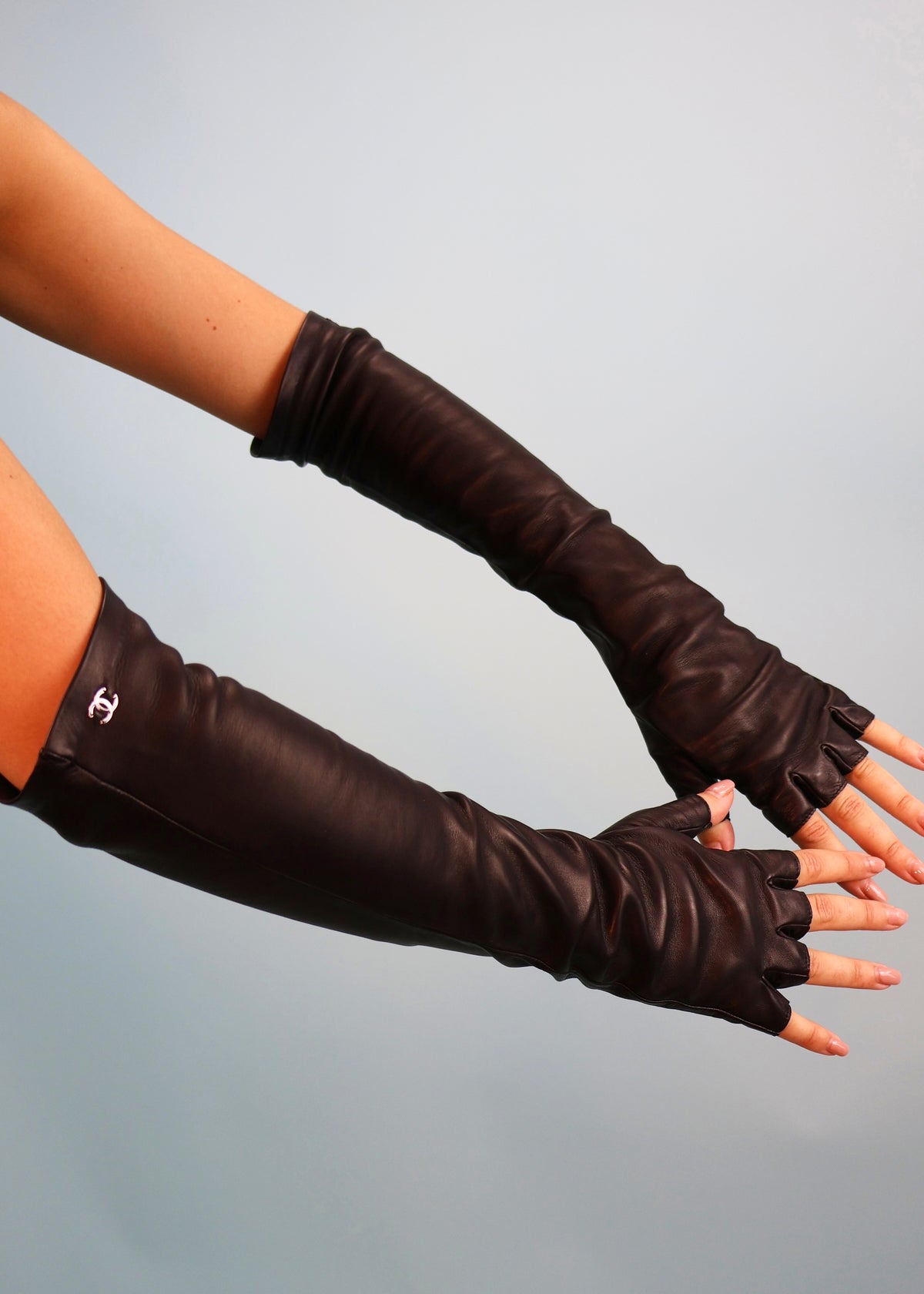 Chanel Fall 2012 Runway CC Charm Black Long Fingerless Leather Gloves