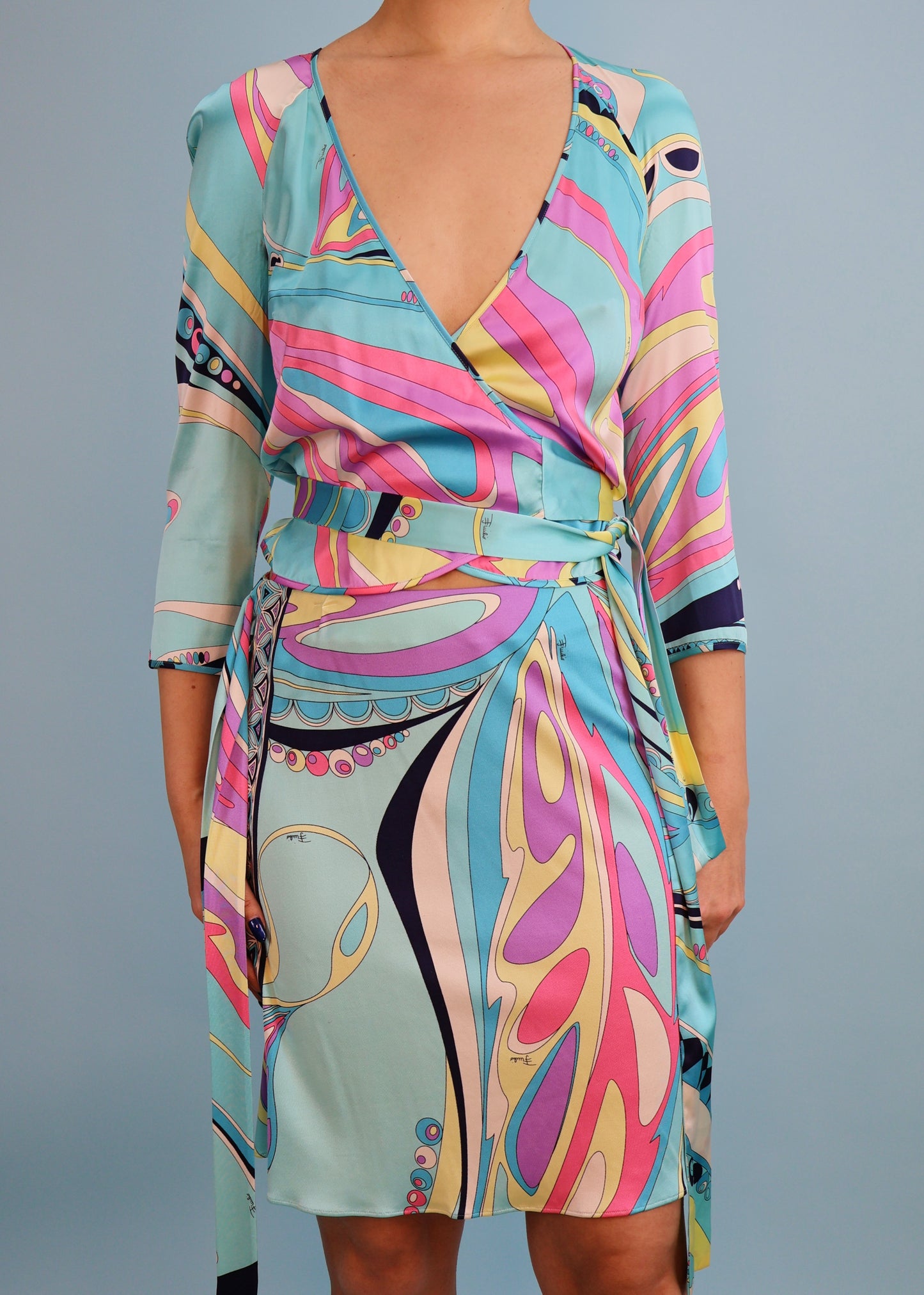 Emilio Pucci Spring 2007 Blue Pattern Silk Skirt & Wrap Top Two Piece Set