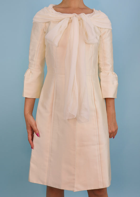 Louis Vuitton Spring 2006 White Silk & Chiffon Tie Up Dress Coat