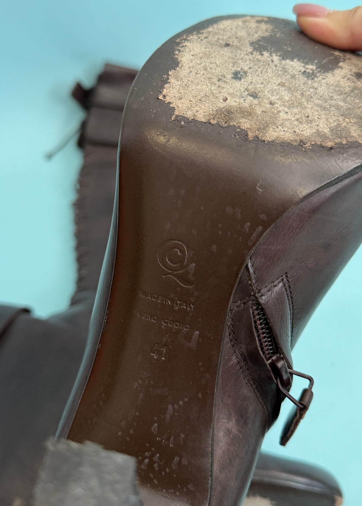 Alexander McQueen Fall 2002 Brown Leather Lace Up Fold Over Heeled Boots
