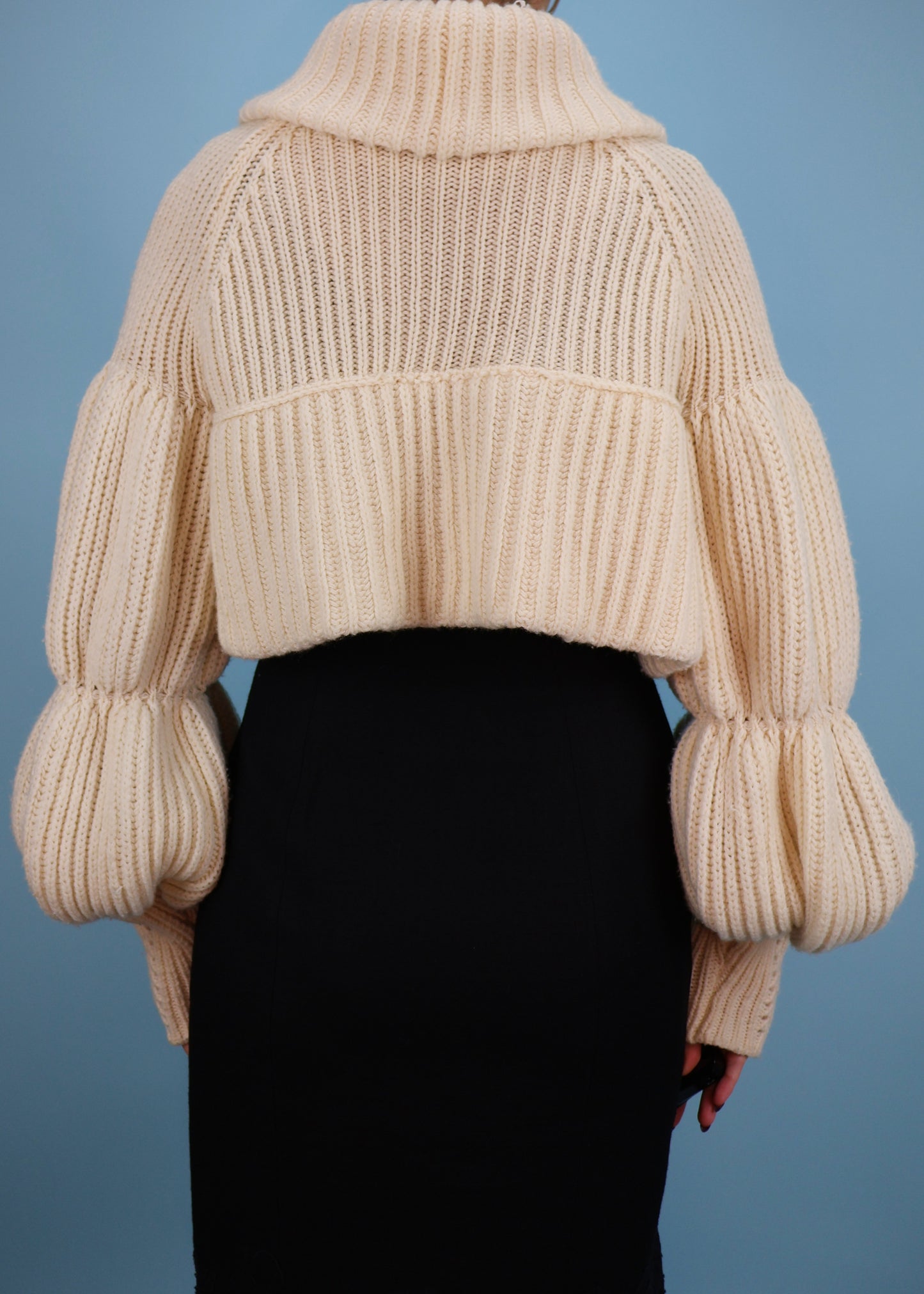 Valentino Fall 2005 Runway Cream Knitted Puff Sleeve Cardigan