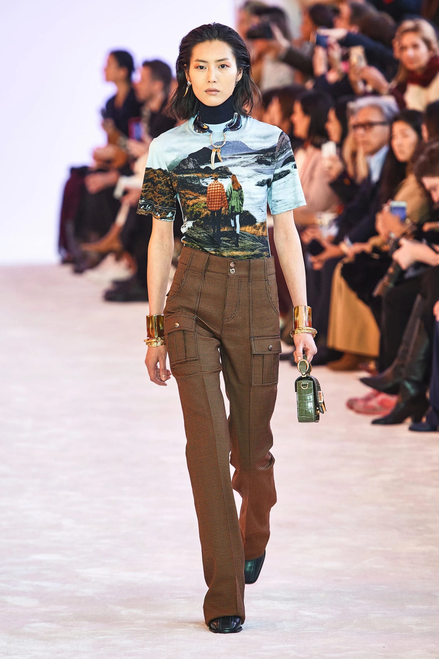 Chloé Fall 2019 Runway Landscape Photo Print T Shirt
