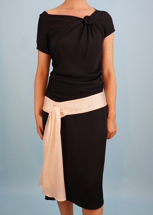 Alexander McQueen Fall 2007 Black & Cream Sash Silk Dress