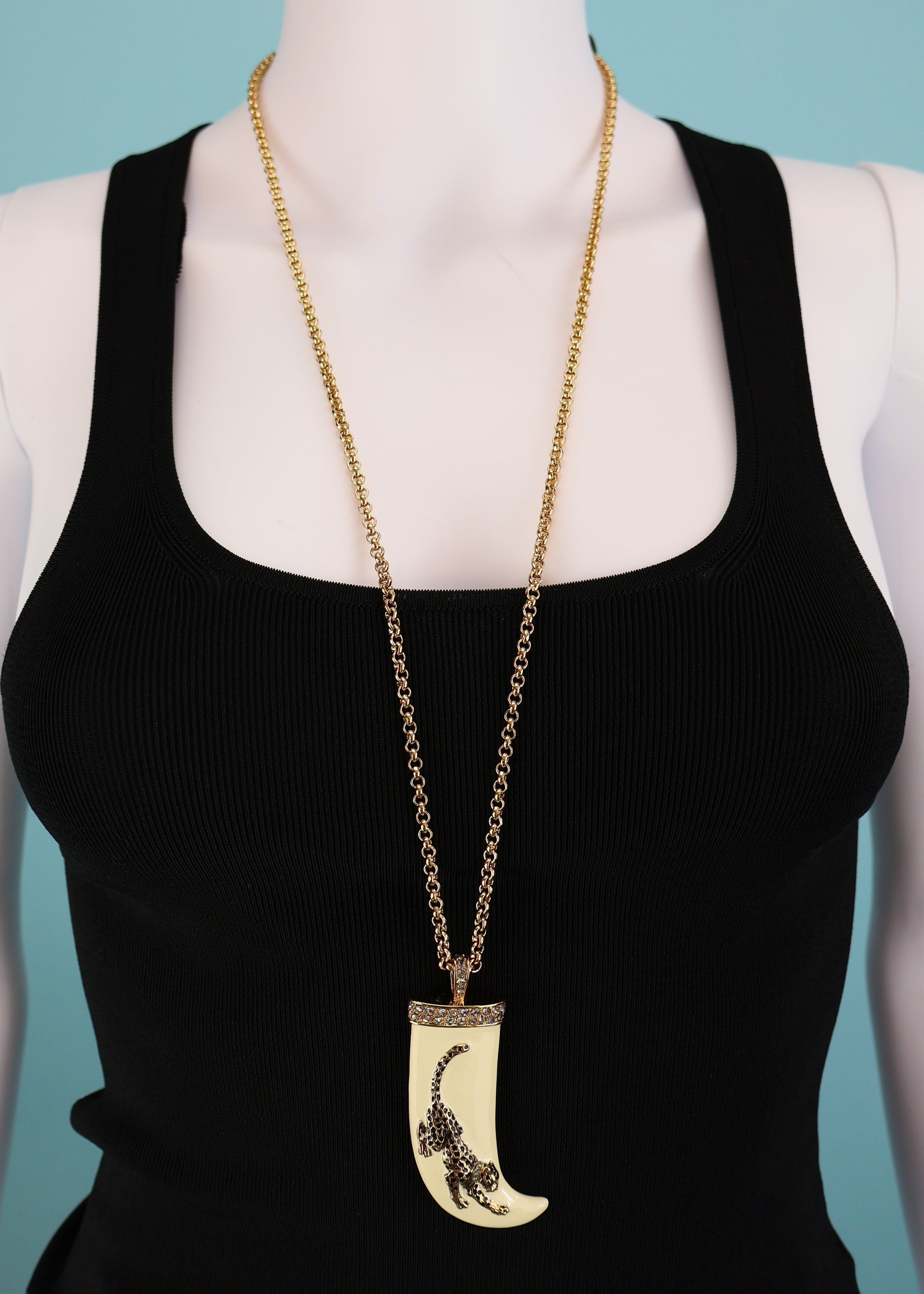 新品 CLASS roberto cavalli チェーンベルトゴールド U ③ 新品 CLASS roberto cavalli チェーンベルトゴールド U ③