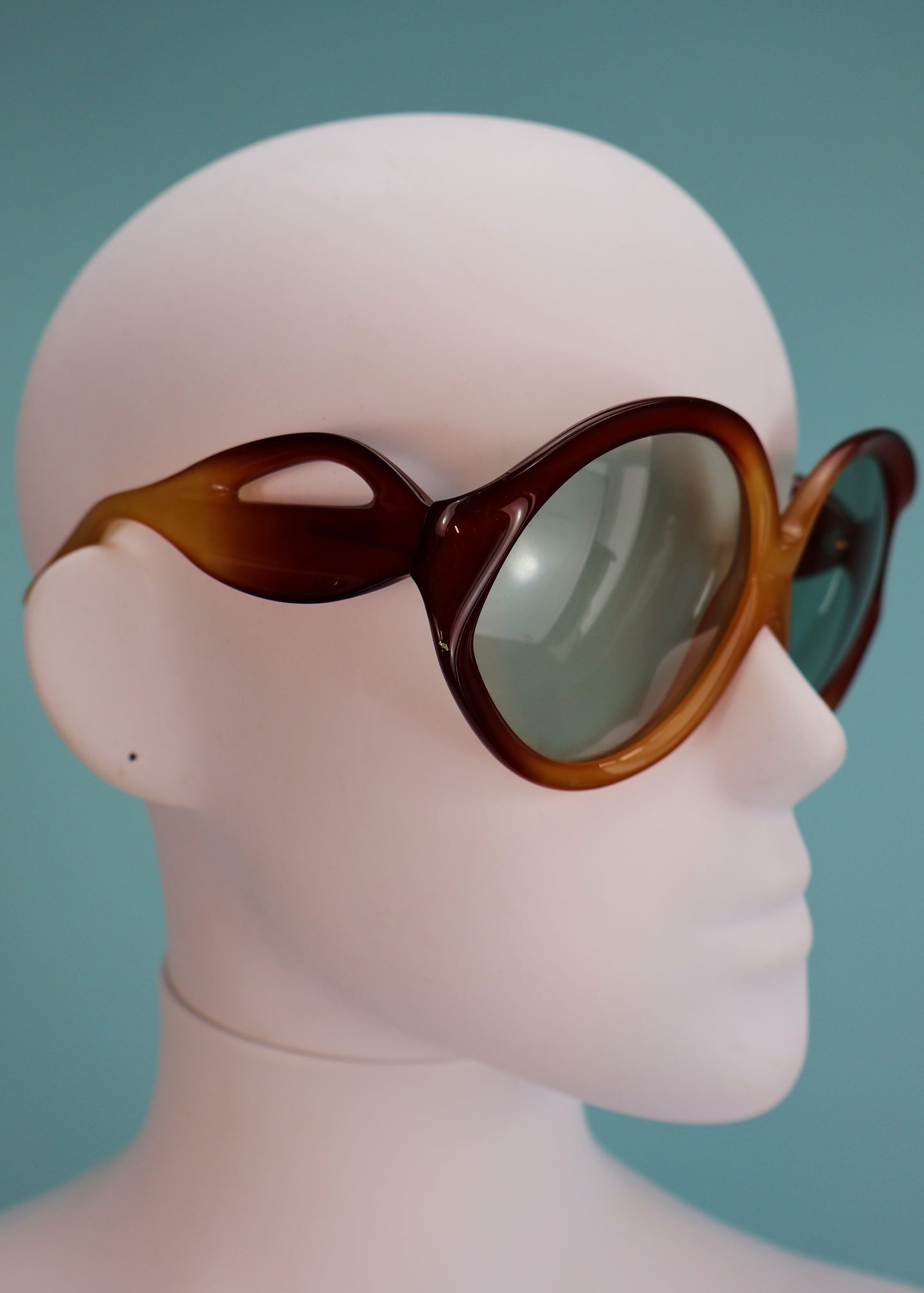 Miss Dior 1970’s Orange Ombre Oversized Sunglasses