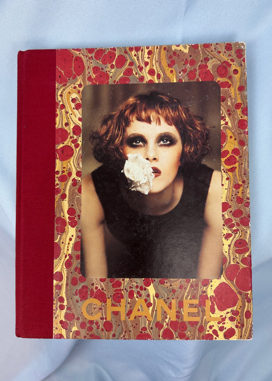Chanel Fall 1997-98 Hardback Lookbook Catalogue