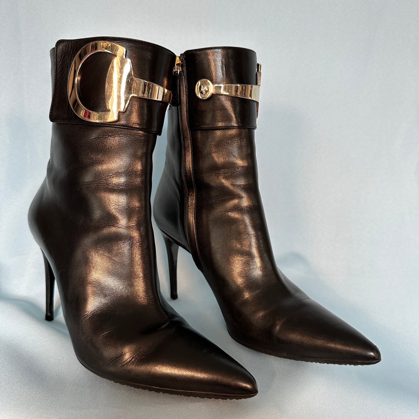 Gucci “Rooney” Large Horsebit Leather Boots