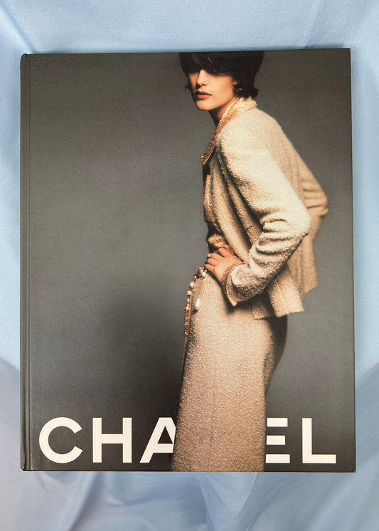Chanel Fall 1996-97 Hardback Lookbook Catalogue