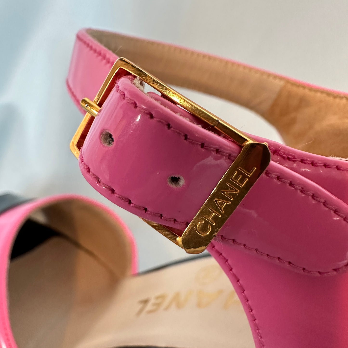 Chanel Spring 1995 Runway Pink Patent Heels