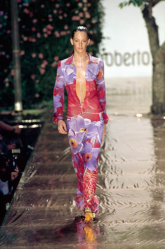 Roberto Cavalli Spring 2000 Red & Purple Floral Asymmetric Silk Skirt