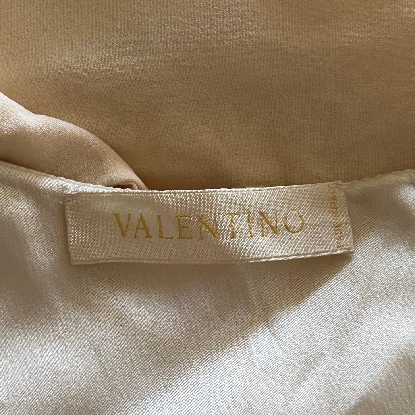 Valentino Spring 2003 Cream Silk Sash Dress